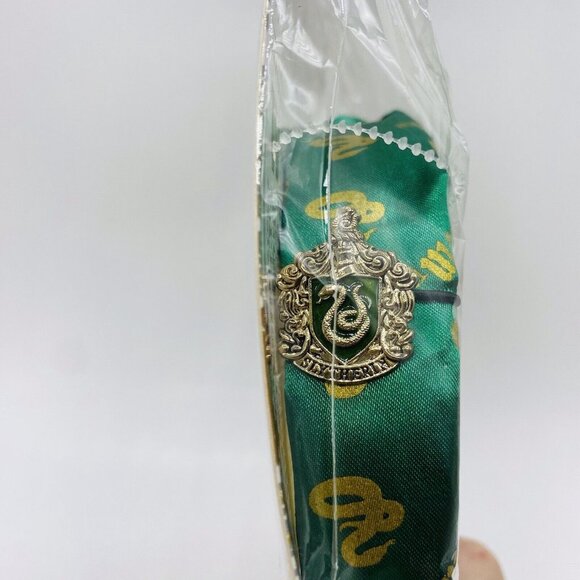 Harry Potter House Headband Slytherin New Metal House Emblem - Picture 2 of 4